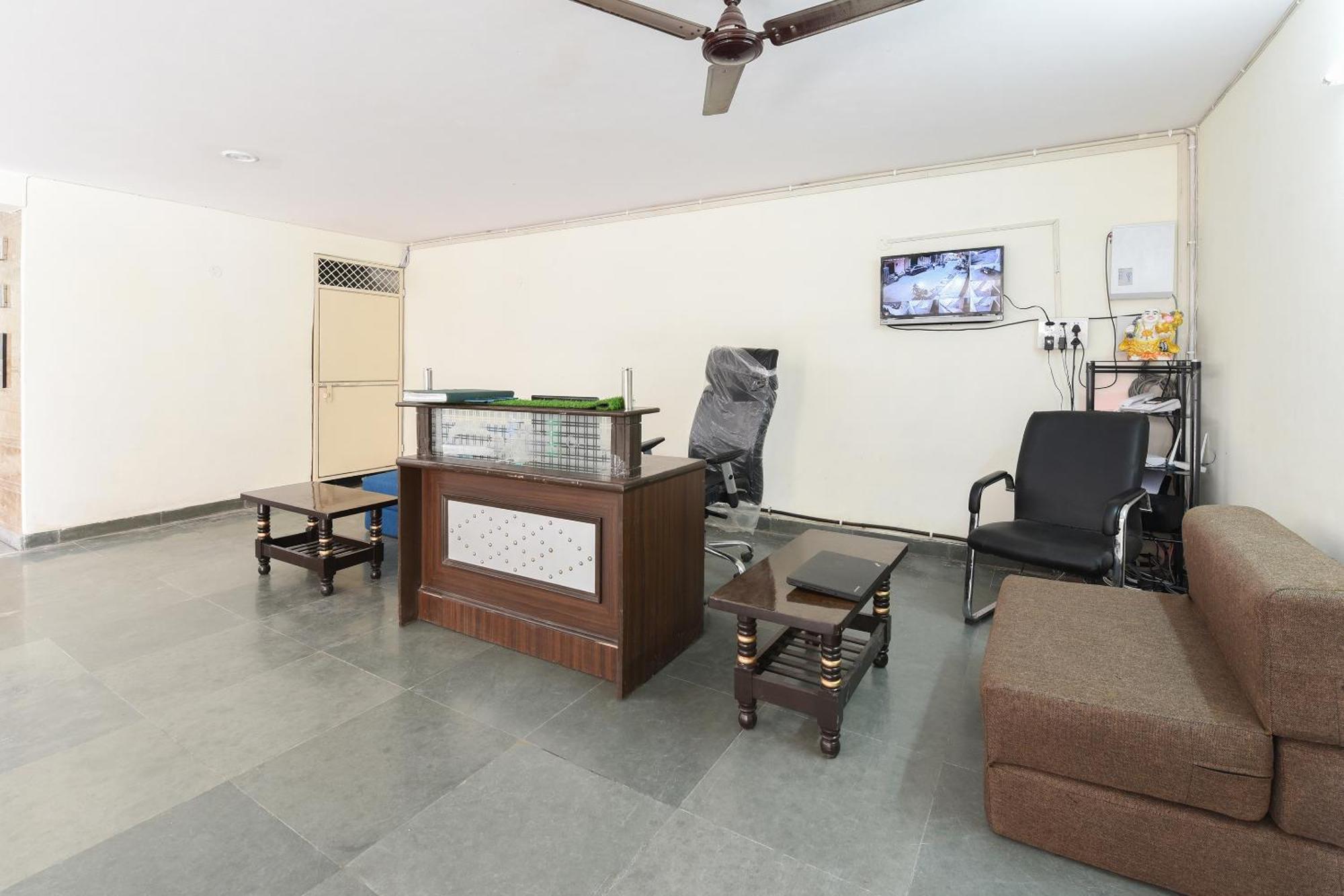 Hotel O Club Residency New Delhi Bagian luar foto