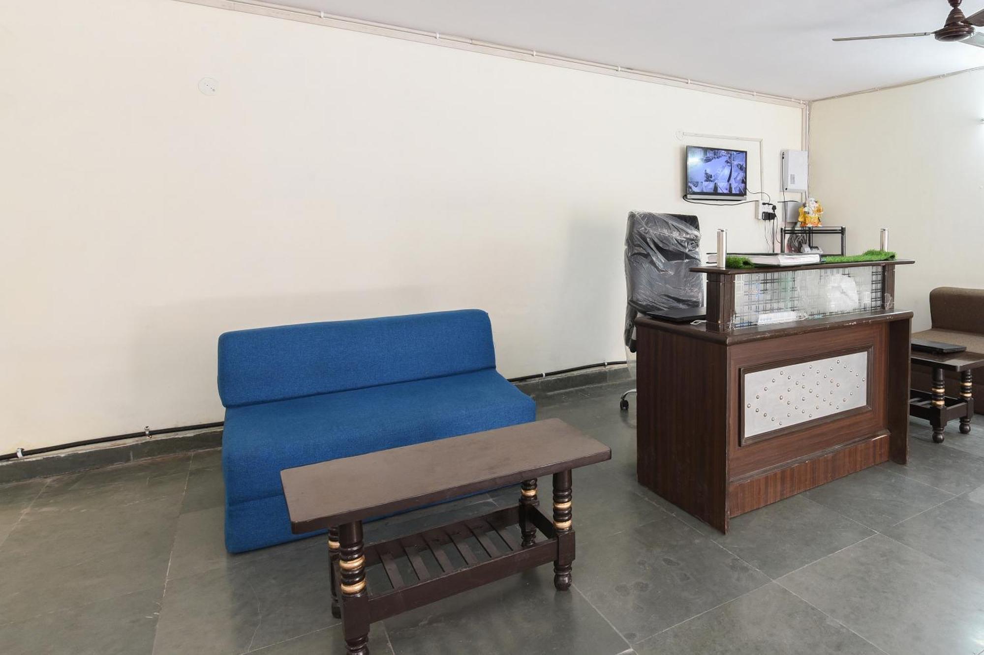Hotel O Club Residency New Delhi Bagian luar foto